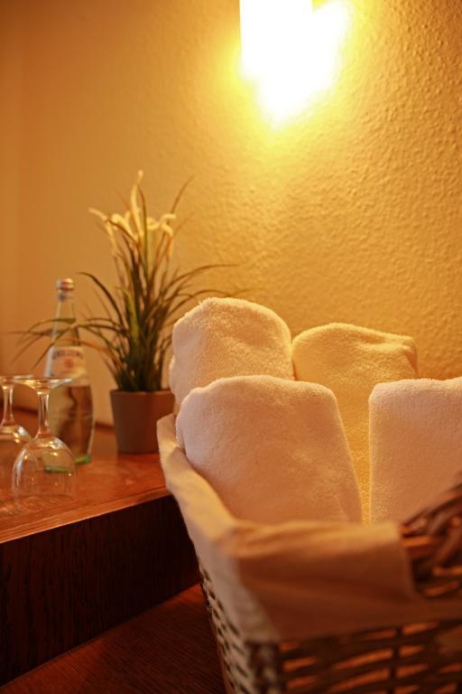 Hotel In Der Strassen Solingen Zewnętrze zdjęcie